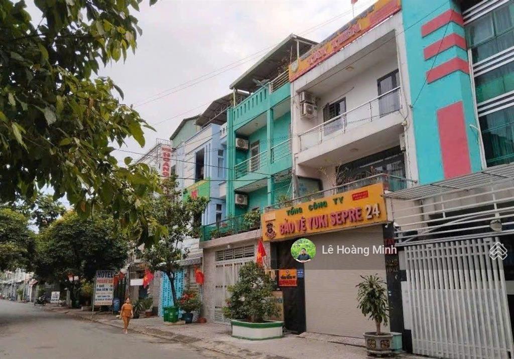 Biệt thự mini 6m x 20m. 1 hầm 3 lầu view công viên 1/ hẻm 12m thông đường tô ký ( kdc k82)
