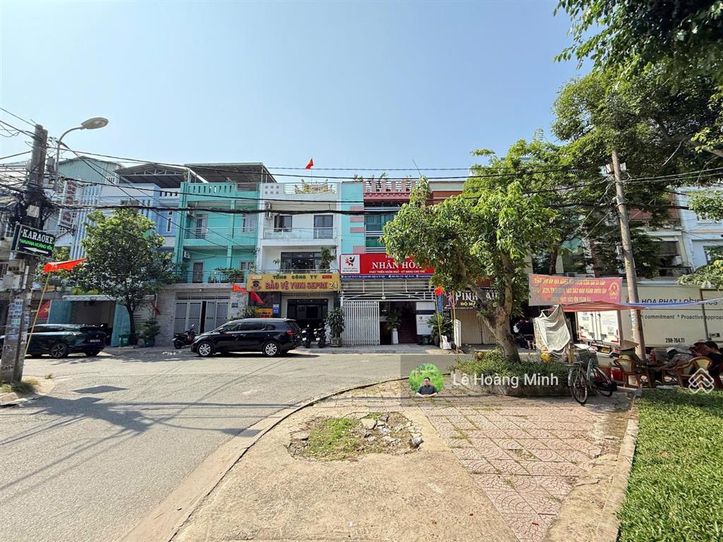Biệt thự mini 6m x 20m. 1 hầm 3 lầu view công viên 1/ hẻm 12m thông đường tô ký ( kdc k82)