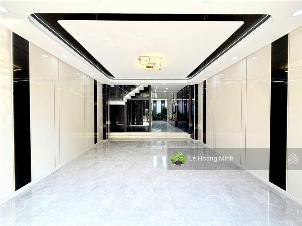 Siêu phẩm 5m x 18m. 4 tầng thang máy hẻm 8m đường thạnh xuân 25