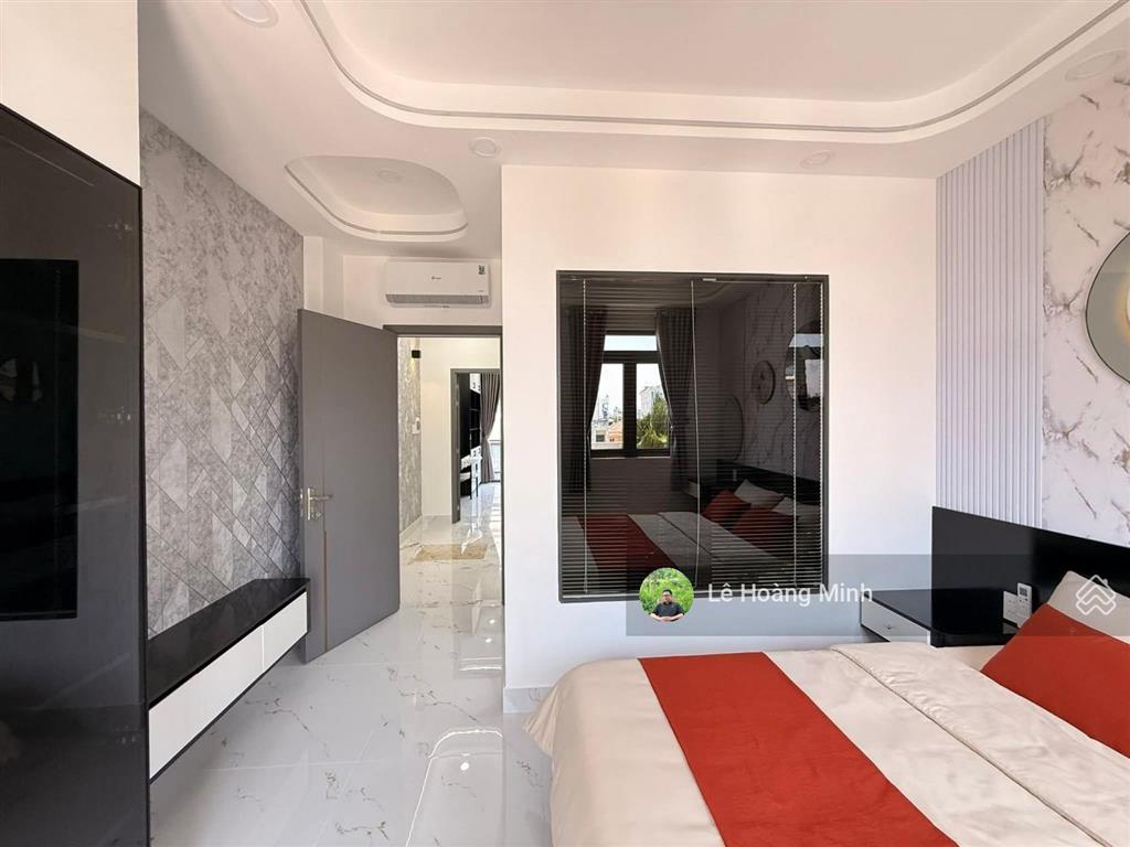 Siêu phẩm 4m x 18m. 4 tầng. có thang máy hẻm nhựa 6m thông 1/ đường thạnh xuân 38