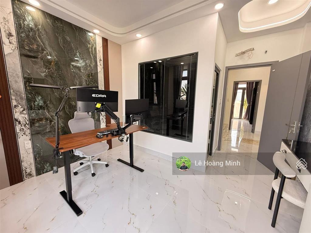 Siêu phẩm 4m x 18m. 4 tầng. có thang máy hẻm nhựa 6m thông 1/ đường thạnh xuân 38