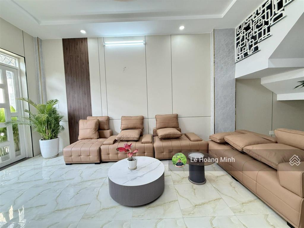 Cặp nhà phố 4,5m x 16m, đúc 2 lầu 1/ hẻm 7m đường lê thị riêng đối diện hà đô