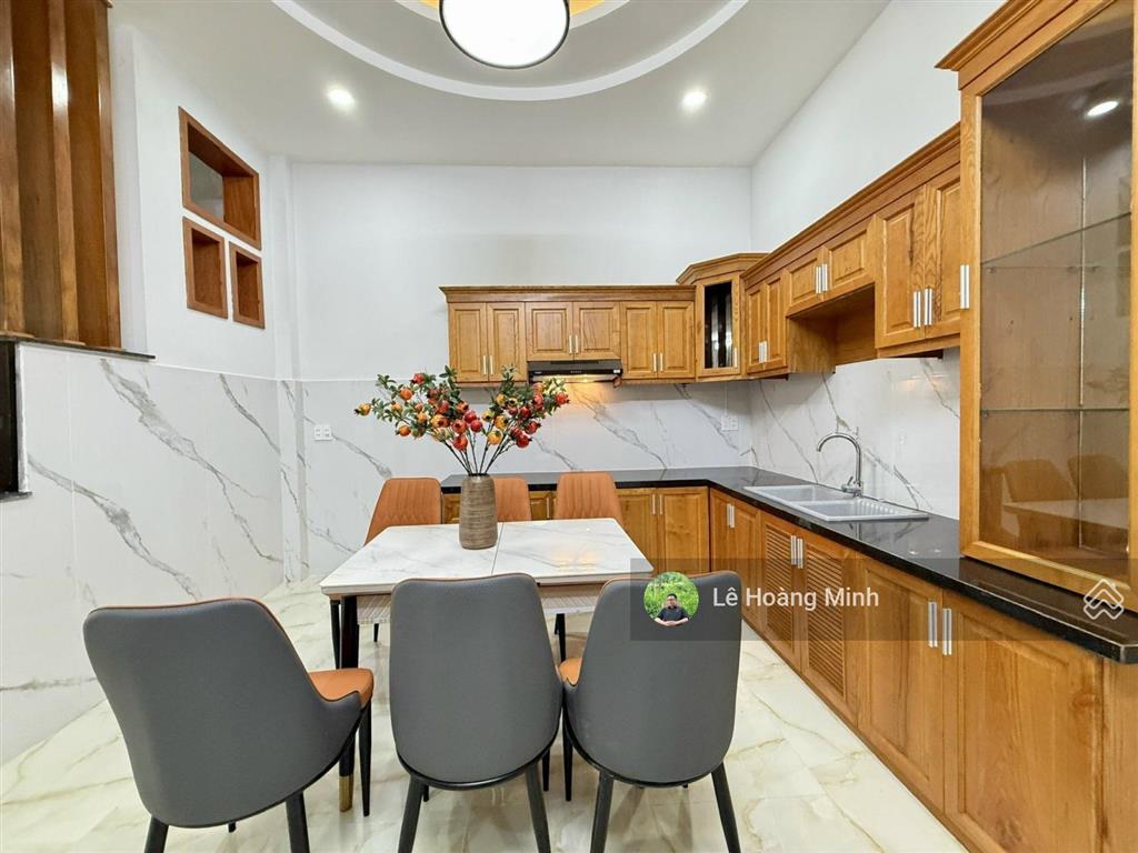 Cặp nhà phố 4,5m x 16m, đúc 2 lầu 1/ hẻm 7m đường lê thị riêng đối diện hà đô