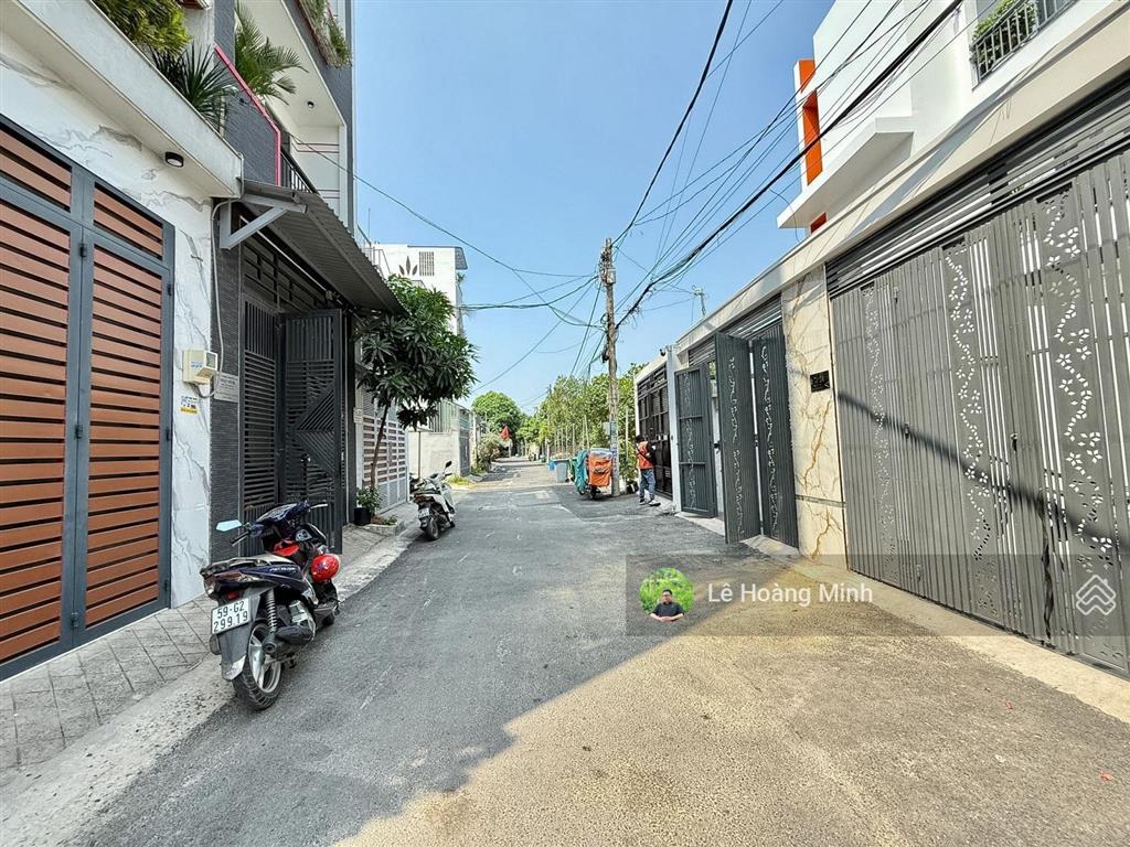Siêu phẩm 4m x 25m. 3 tầng sân vườn hẻm nhựa 8m thông đường tô ngọc vân