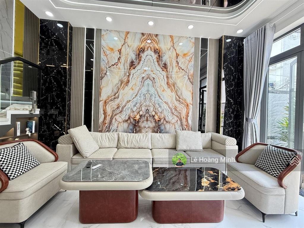 Siêu phẩm 4m x 25m. 3 tầng sân vườn hẻm nhựa 8m thông đường tô ngọc vân