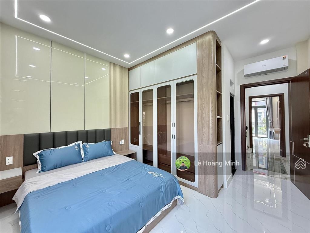 Siêu phẩm 4m x 25m. 3 tầng sân vườn hẻm nhựa 8m thông đường tô ngọc vân