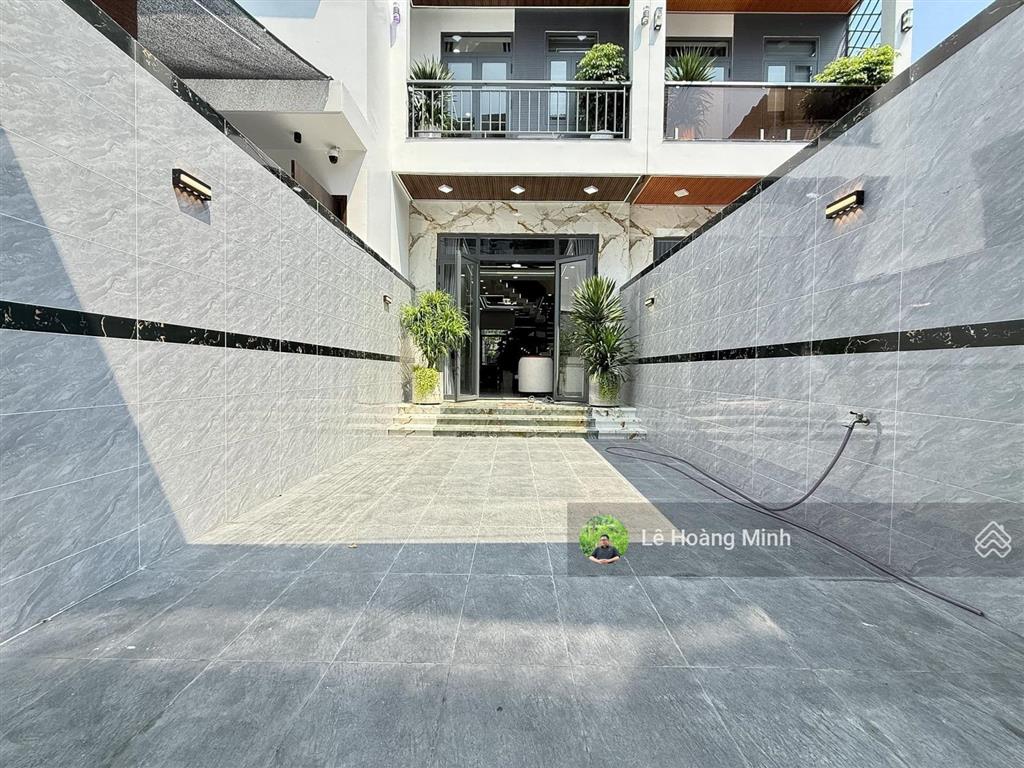 Siêu phẩm 4m x 25m. 3 tầng sân vườn hẻm nhựa 8m thông đường tô ngọc vân