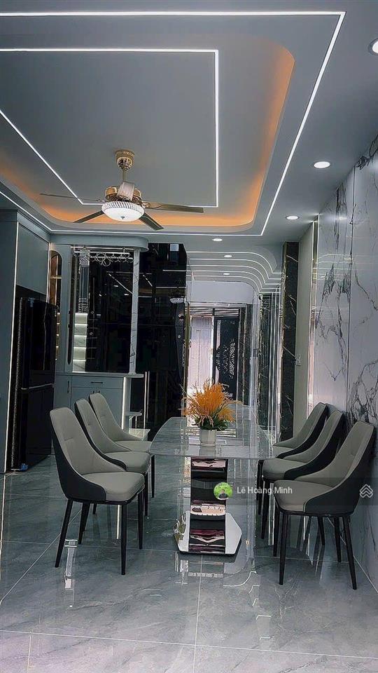 Siêu phẩm 5m x 15m. 4 tầng có thang máy hẻm nhựa 6m đường lê thị riêng. gần nhà máy bia tiger