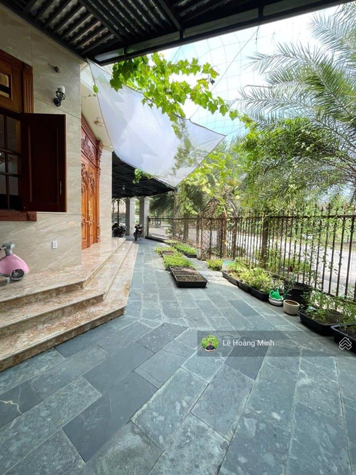 Biệt thự đẹp 255m2 4 tầng có thang máy view sông góc 2mt đường 25m khu biệt thự phú nhuận. q12