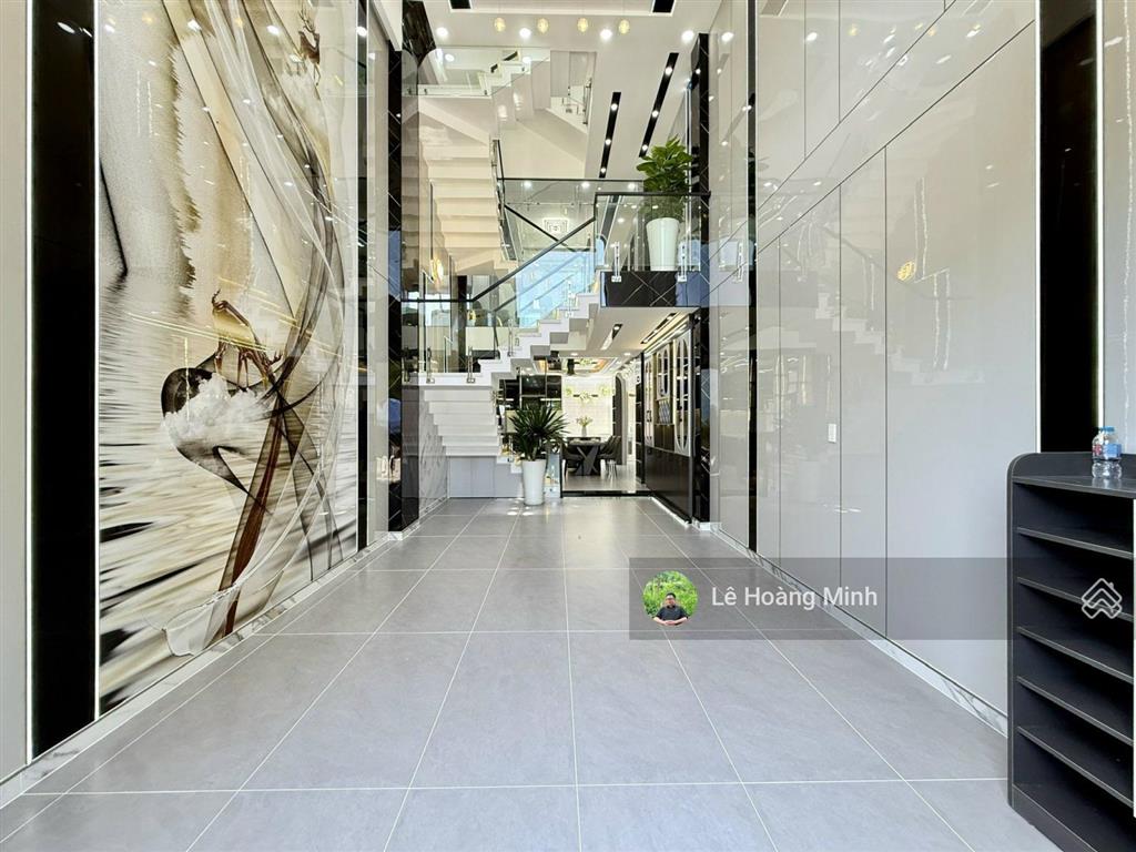 Siêu phẩm 4m x 16m. 4 tầng có thang máy và ô chờ hẻm rộng 14m. khu vip đường thới an 16