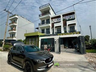 Siêu phẩm 4m x 25mn 3 tầng view sông vàm thuật hẻm 8m thông hà huy giáp