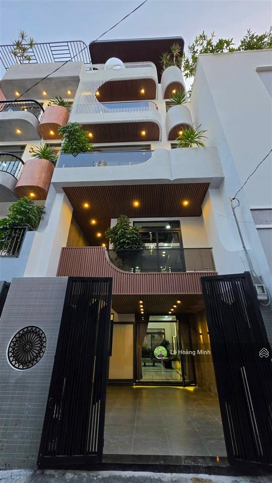 Siêu phẩm nhà phố luxury ngang 5m đẳng cấp đường thạnh lộc 37