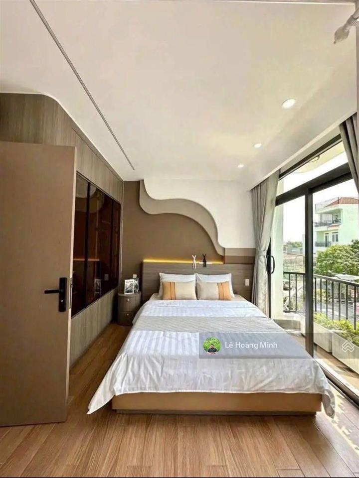 Siêu phẩm 4 tầng mặt tiền đường thông, kinh doanh thạnh lộc 37