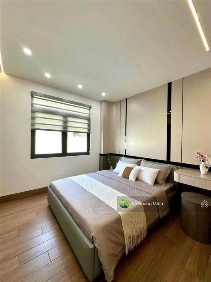 Siêu phẩm 4 tầng mặt tiền đường thông, kinh doanh thạnh lộc 37