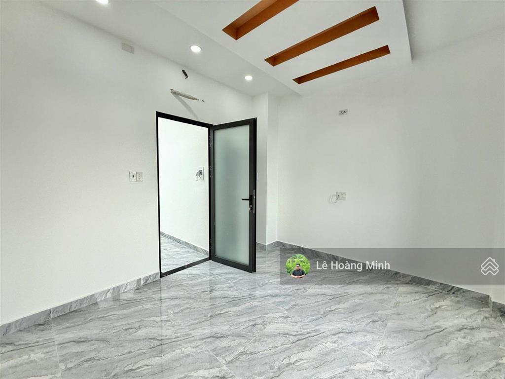 Nhà phố 4m x 19m, 4 lầu 6pn, 7wc, mặt tiền đường tân thới hiệp 9 (tòa án cũ)
