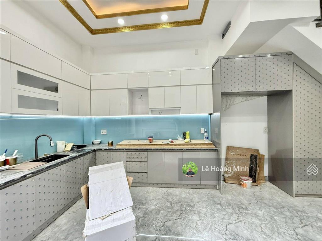 Nhà phố 4m x 19m, 4 lầu 6pn, 7wc, mặt tiền đường tân thới hiệp 9 (tòa án cũ)
