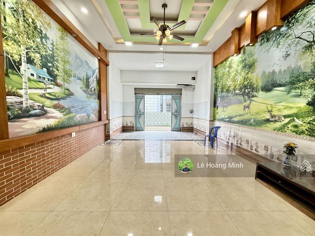 Nhà phố 5,2m x 20m, xây 3 lầu hẻm xe hơi 885 đường nguyễn ảnh thủ. ngay tch 10
