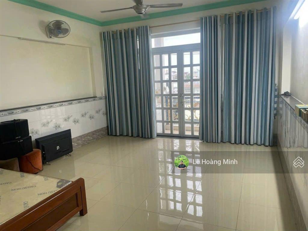 Nhà phố 4 tầng 5m x 22m. sử dụng 5m x 30m. mặt tiền đường nguyễn thị búp (kdc hiệp thành city)