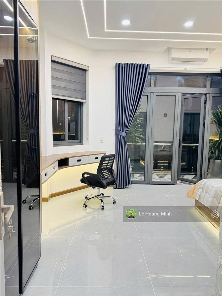 Siêu phẩm 5m x 15m. có thang máy căn góc 2mt hẻm 8m đường thạnh xuân 25