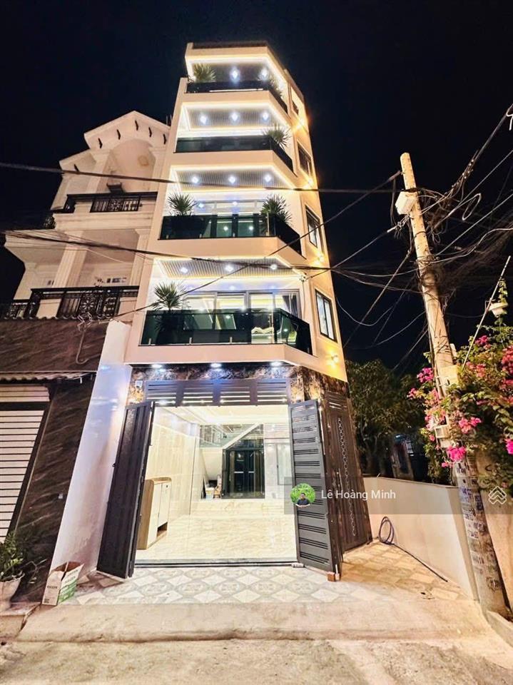 Siêu phẩm 5m x 15m. có thang máy căn góc 2mt hẻm 8m đường thạnh xuân 25