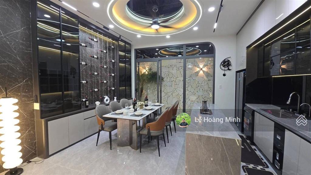 Siêu phẩm nhà phố ngang 5,6m đẹp như villa đường thông kinh doanh thạnh xuân 21