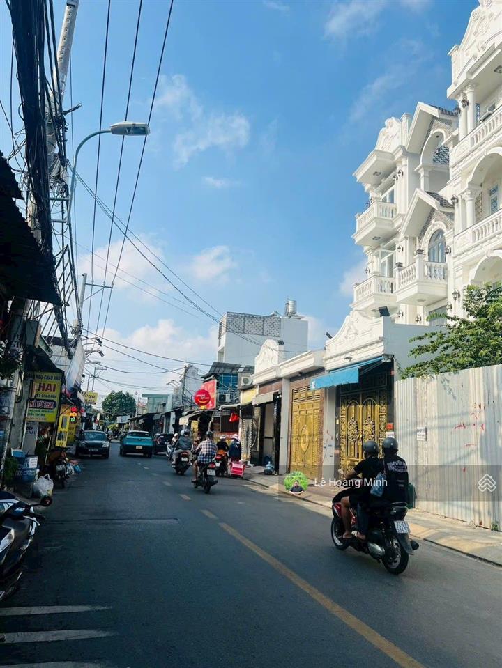 Lô đất đẹo 4m x 26m. mặt tiền kinh doanh đường hiệp thành 17
