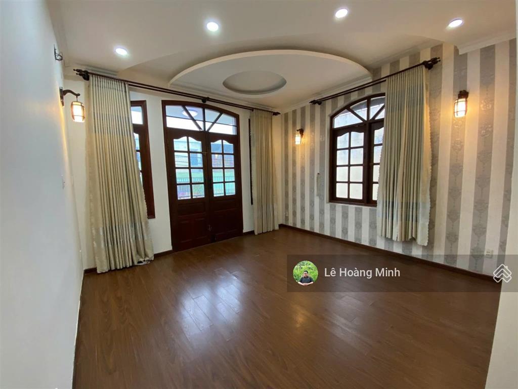 Biệt thự đẹp 12m x 20m. 3 tầng mặt tiền đường đông hưng thuận 17