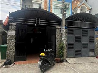Nhà phố 4m x 25m. xây 3 tầng 1/ ngắn hẻm xe hơi đường thới an 22. ngay nhà máy bia tiger