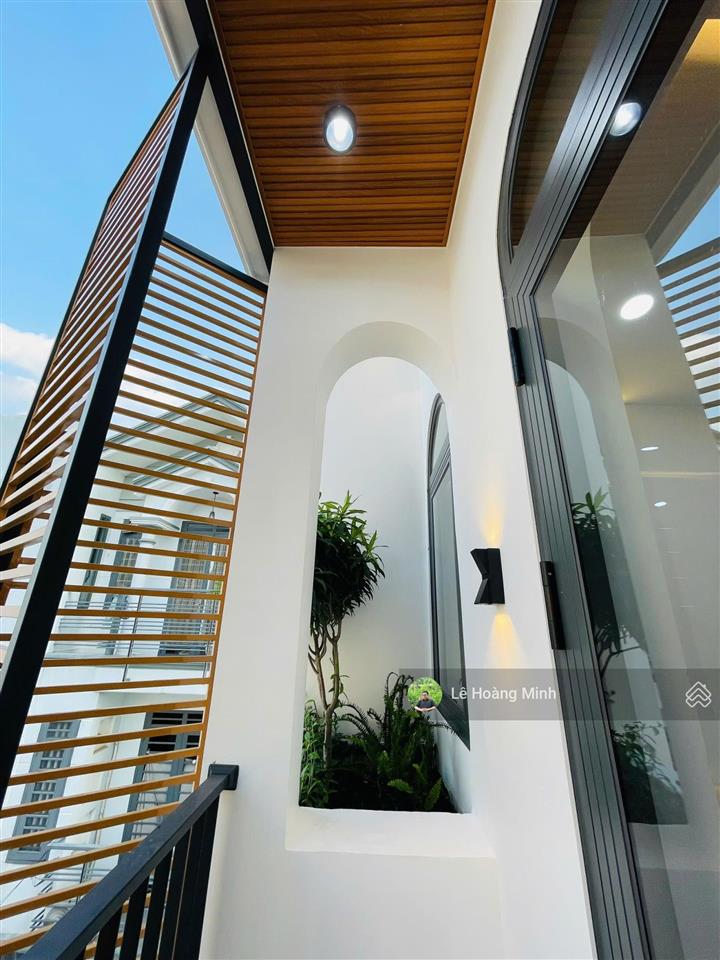 Siêu phẩm 4m x 15m. 4 tầng full nội thất đường thạnh xuân 25