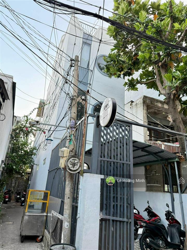 Nhà phố 4m x 15m. đúc 3 lầu 1/ ngắn nguyễn thị kiểu. ngay siêu thị metro