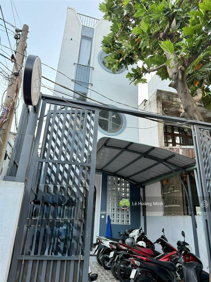 Nhà phố 4m x 15m. đúc 3 lầu 1/ ngắn nguyễn thị kiểu. ngay siêu thị metro