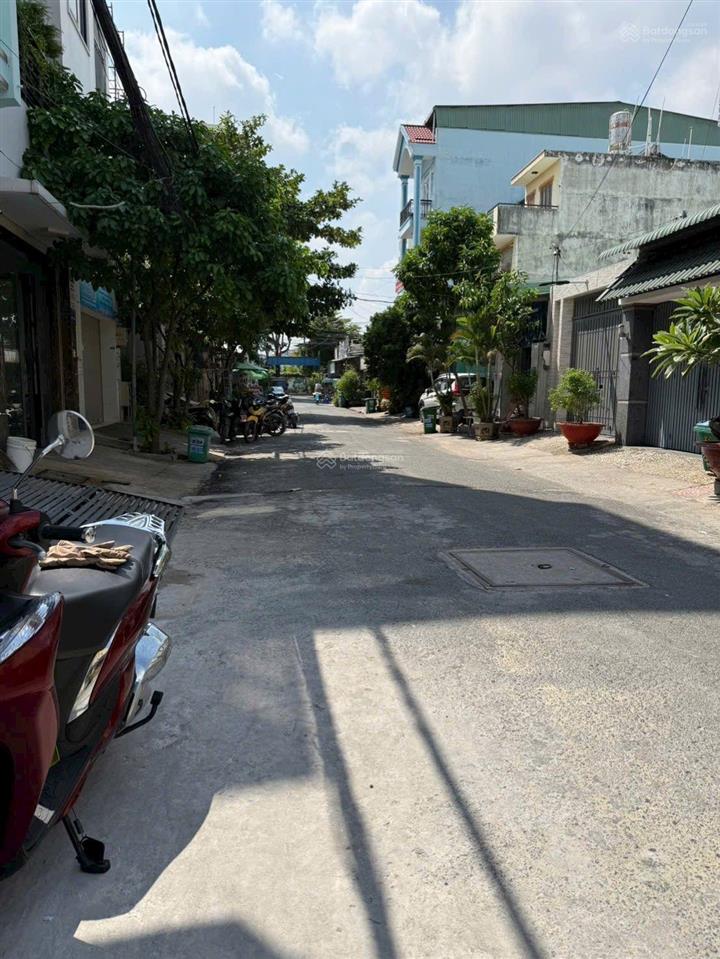 Siêu phẩm 4 tầng có thang máy hẻm rộng 10m trung mỹ tây 2a. ngay an sương trường chinh
