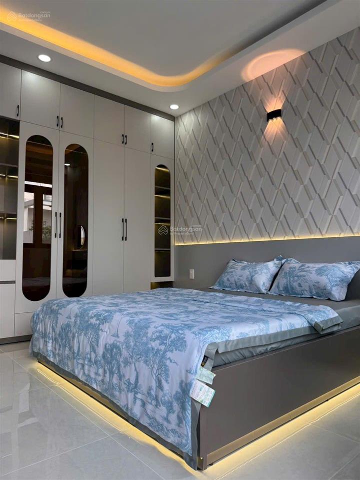 Siêu phẩm 4 tầng có thang máy hẻm rộng 10m trung mỹ tây 2a. ngay an sương trường chinh