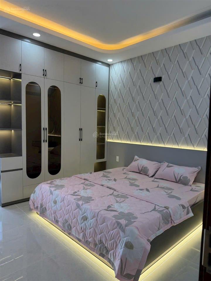 Siêu phẩm 4 tầng có thang máy hẻm rộng 10m trung mỹ tây 2a. ngay an sương trường chinh