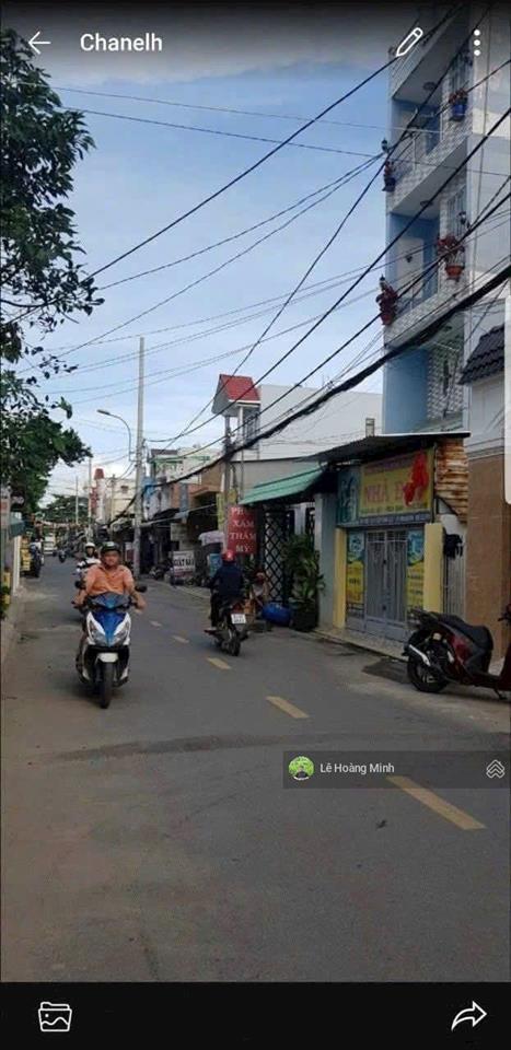 Nhà phố 4,8m x 25m. xây 3 tầng mặt tiền đường hiệp thành 5