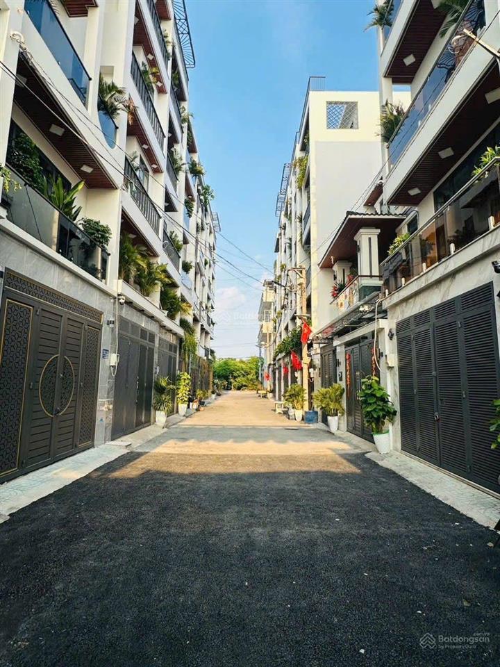 Nhà phố 4m x 14m. xây 4 tầng hẻm nhựa 7m kdc đồng bộ đường thạnh xuân 25