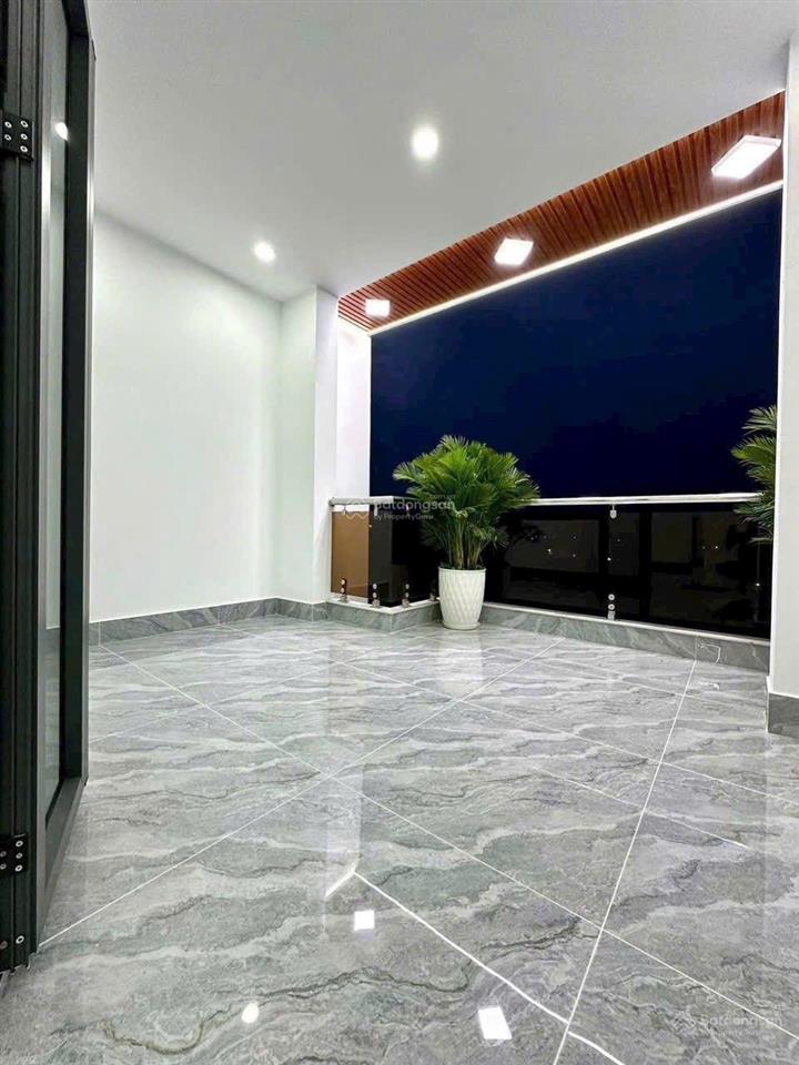 Nhà phố 4m x 14m. xây 4 tầng hẻm nhựa 7m kdc đồng bộ đường thạnh xuân 25