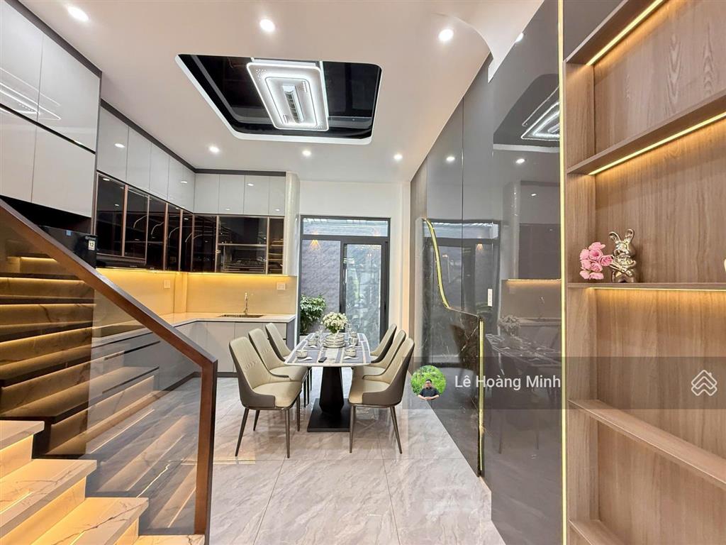 Siêu phẩm 4,2m x 20m. 3 tầng hẻm nhựa 8m đường thạnh thạnh lộc 27. ngay ngã tư ga
