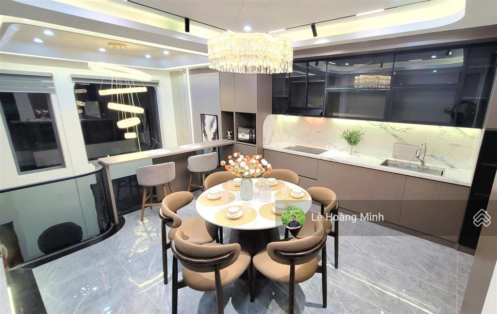 Siêu phẩm 4 tầng ngang 5,5m hẻm 7m 1/ thạnh lộc 19. ngay ngã tư ga