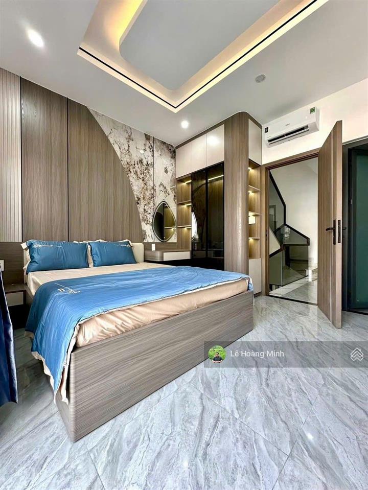 Hạ giá bán gấp nhà phố 4 tầng mặt tiền đường thạnh lộc 39