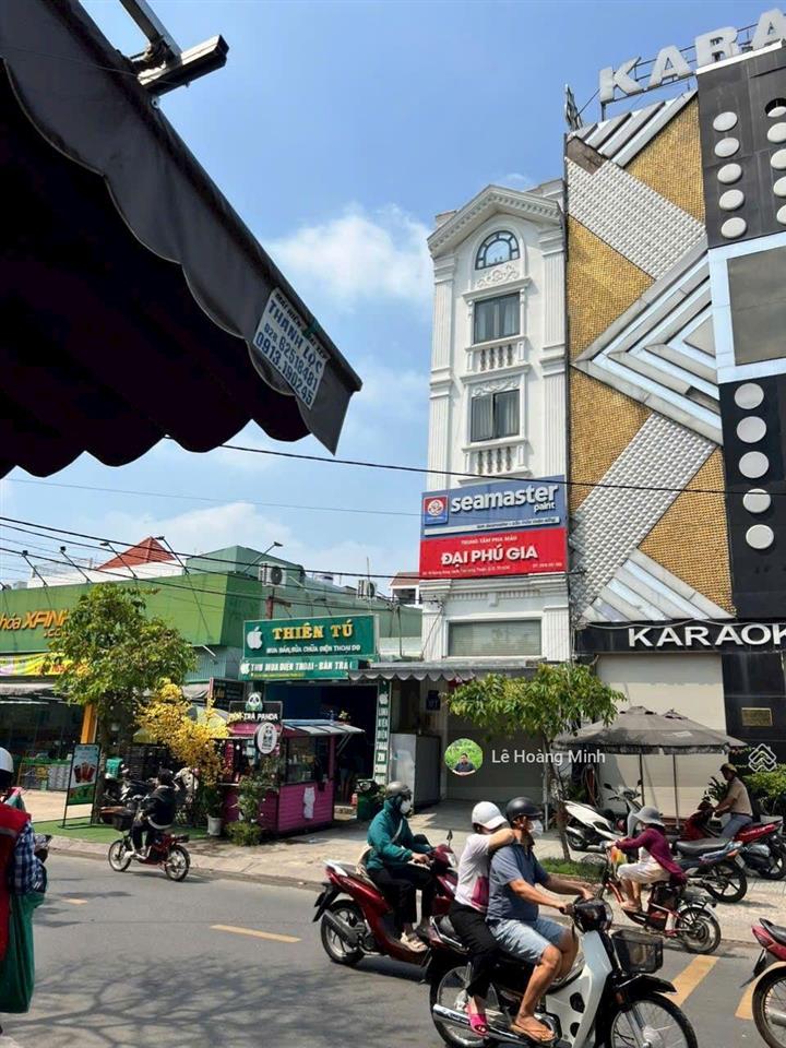Nhà phố 4m x 25m. xây 5 tầng có thang máy mặt tiền đường song hành