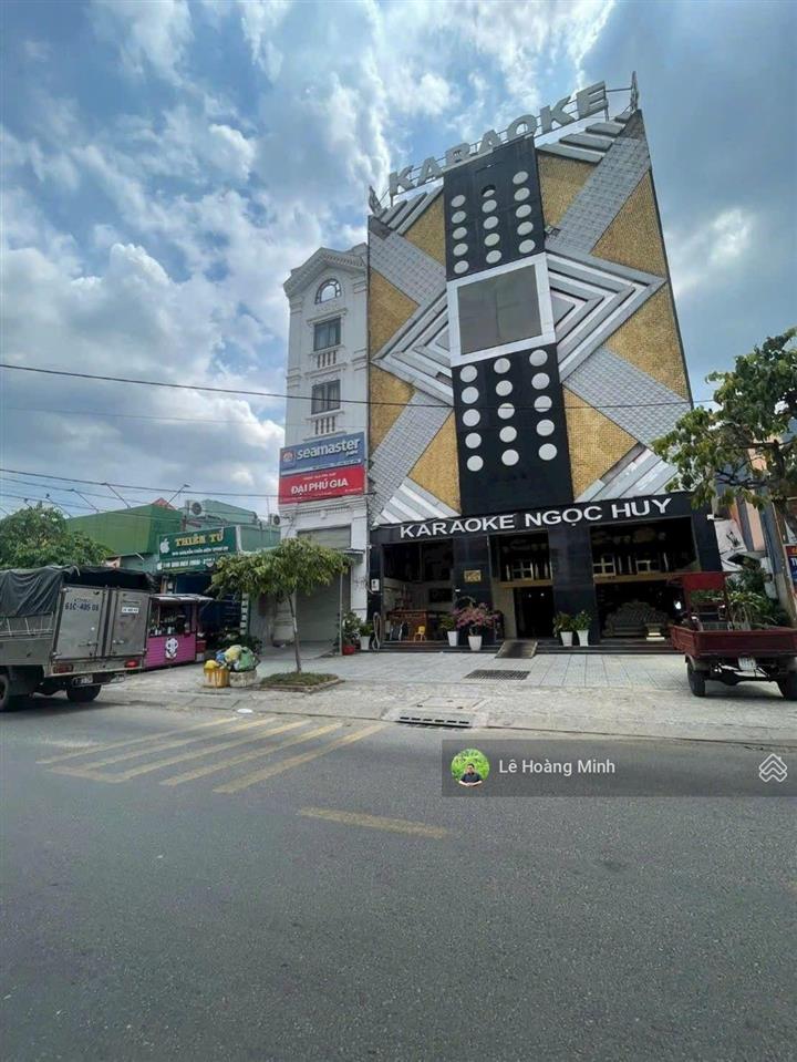 Nhà phố 4m x 25m. xây 5 tầng có thang máy mặt tiền đường song hành