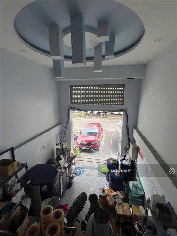 Nhà phố 4m x 25m. xây 5 tầng có thang máy mặt tiền đường song hành