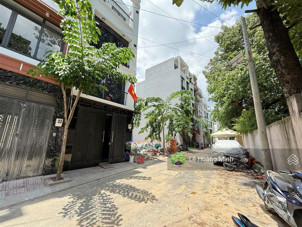 Nhà phố 4 tầng full nội thất, hẻm nhựa 8m đường huỳnh thị hai