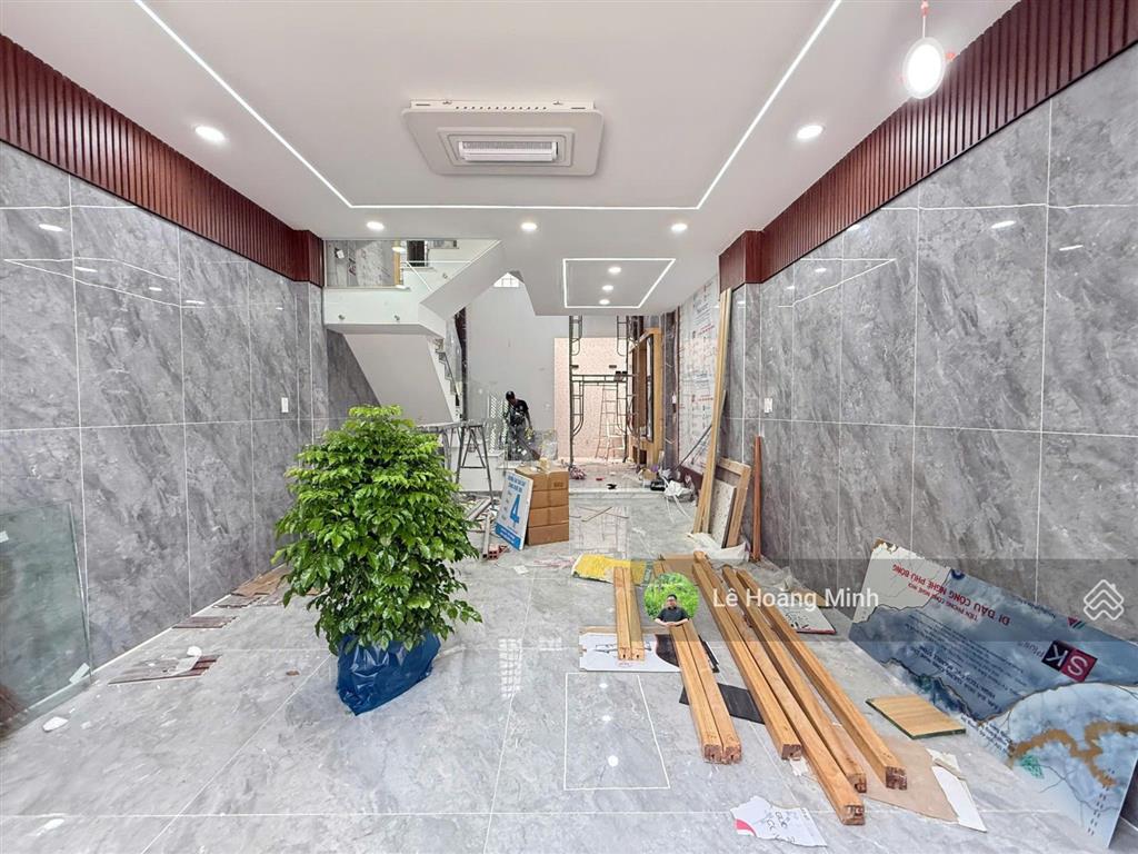 Nhà phố 4 tầng full nội thất, hẻm nhựa 8m đường huỳnh thị hai