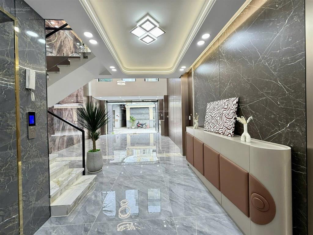 Siêu phẩm 5,5m x 18m. 5 tầng có thang máy hẻm nhựa 8m đường tân chánh hiệp 18, ngay đh gtvt 3
