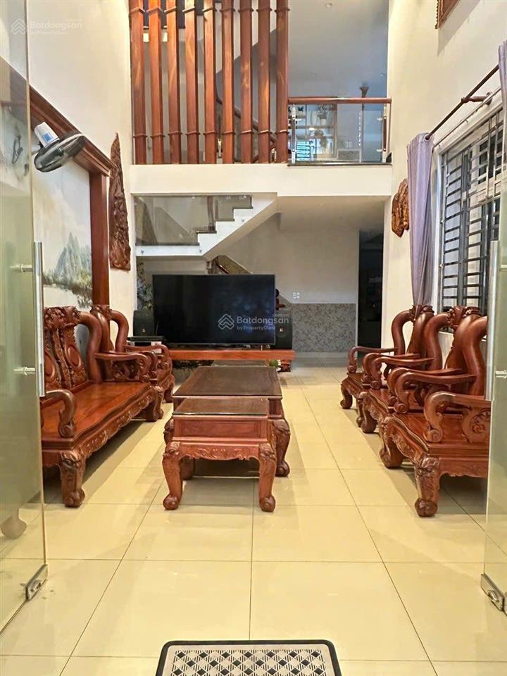 Biệt thự mini 7m x 25m. 4 tầng view công viên kdc vip lê thị riêng. ngay ubnd quận 12