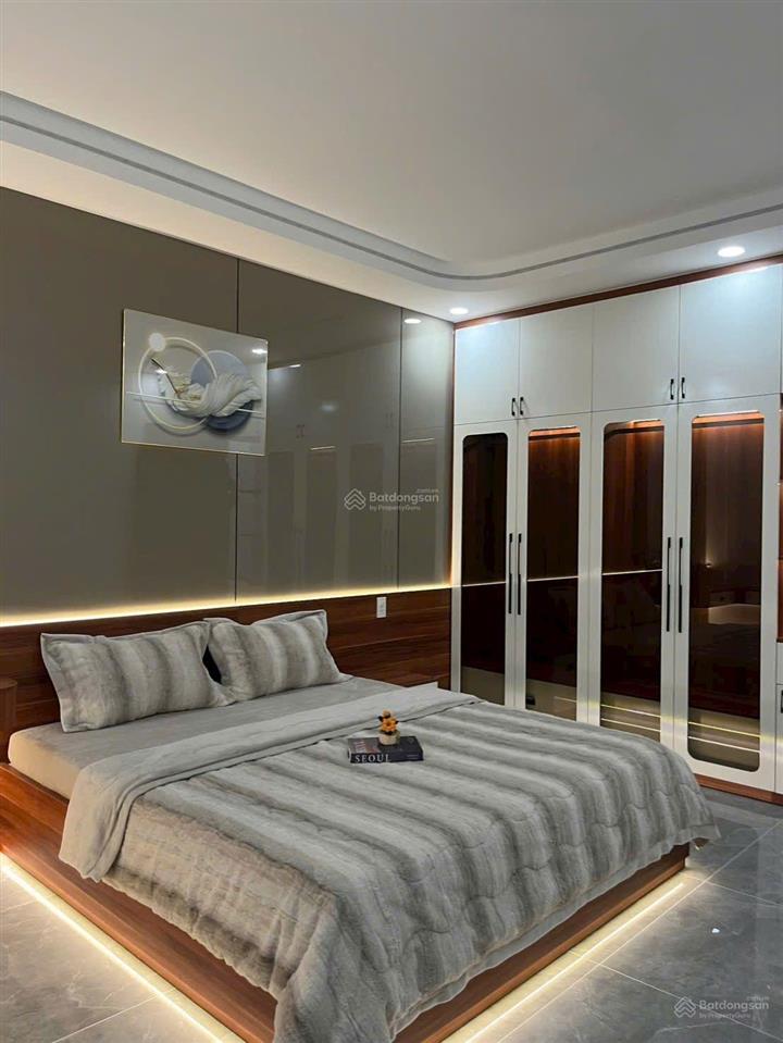 Siêu phẩm 5 tầng có thang máy mặt tiền kinh doanh đường 12 thông tân chánh hiệp