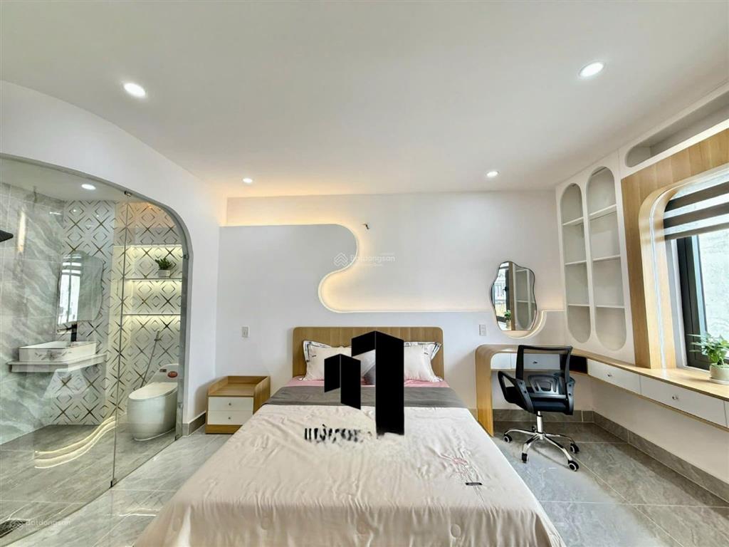 Siêu phẩm luxury 4m x 18m. xây 4 tầng thang máy 1/ hẻm 10m khu vip dương thị mười