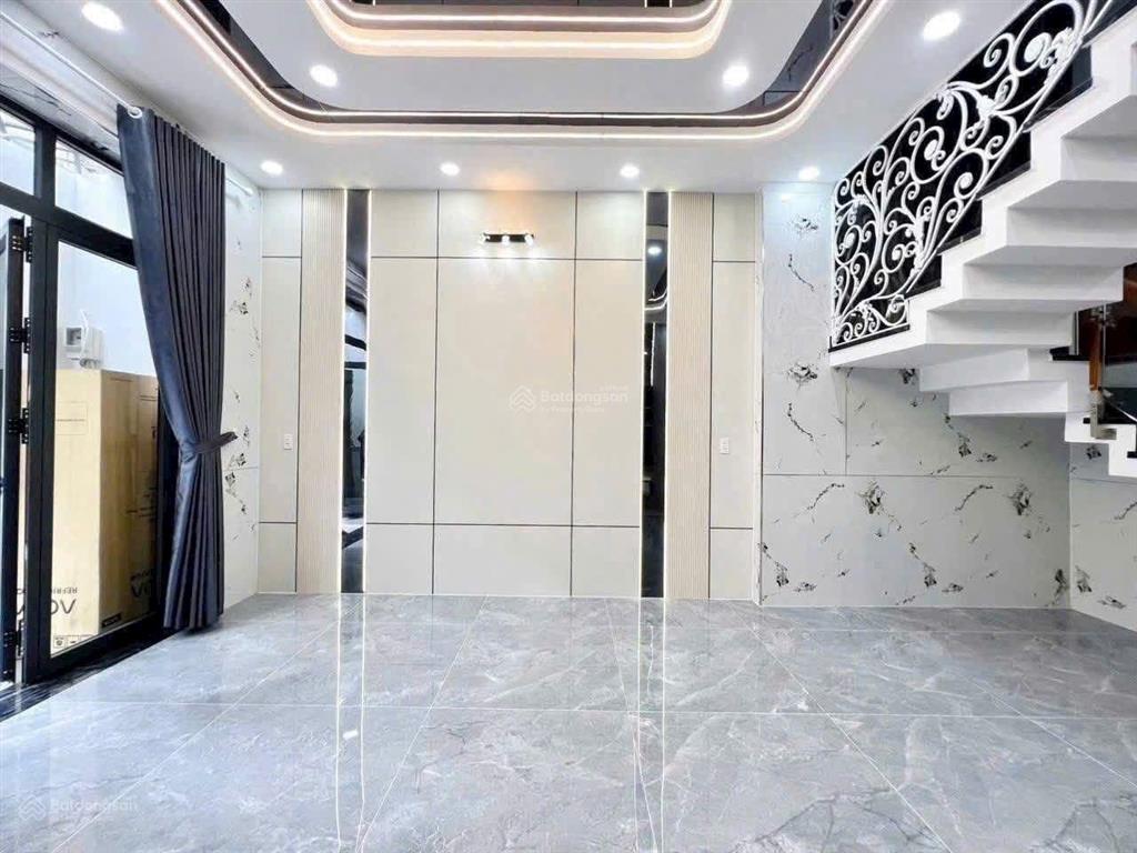 Nhà phố 3 tầng 5m x 15m hẻm xe hơi đường lê văn khương. tặng nội thất